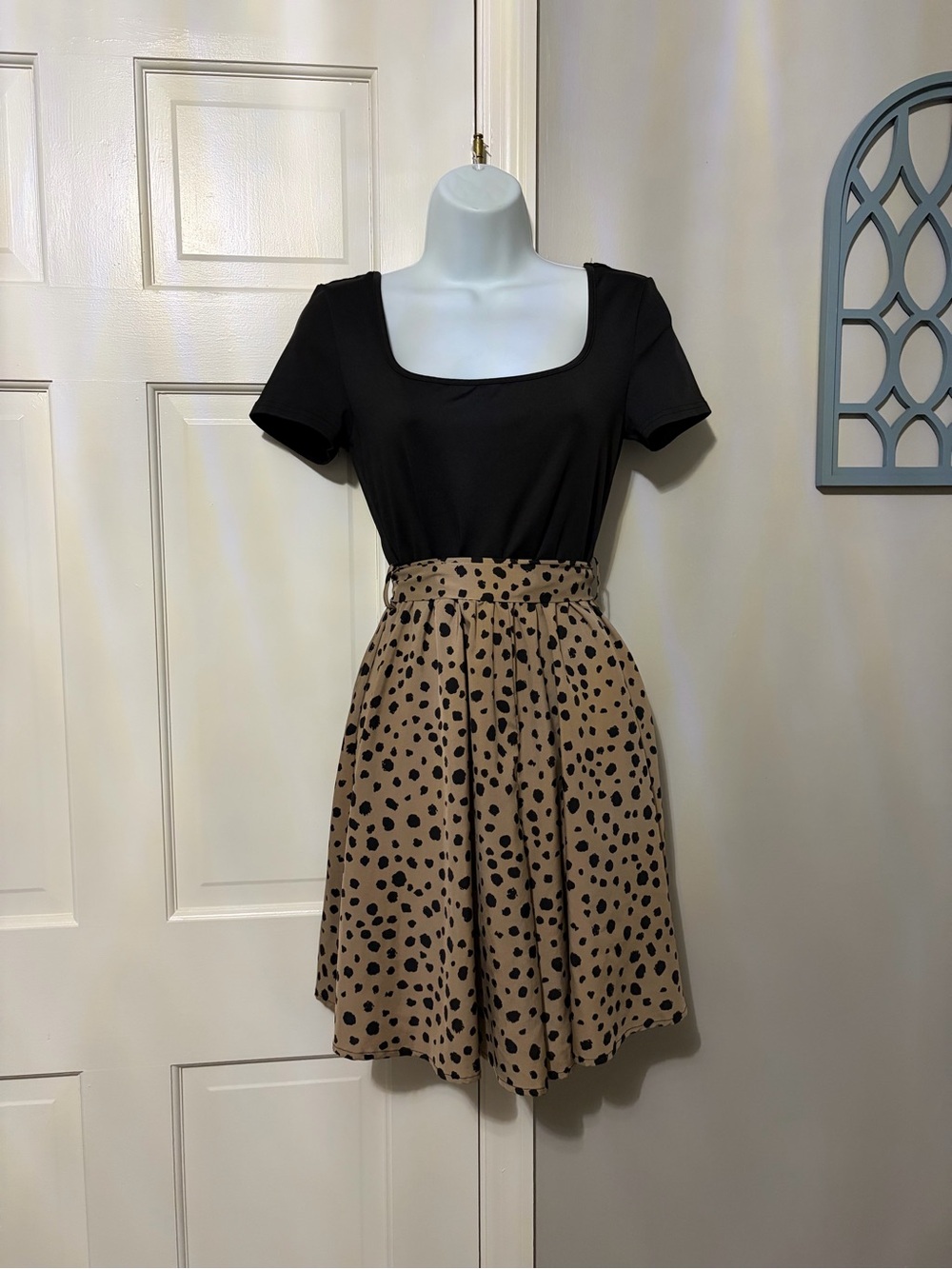 SHEIN Black & Tan Polka Dot Short Sleeve Romper